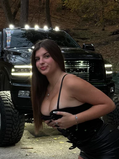 Photo of model @haileyjones_21