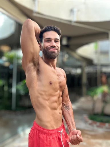 Photo of model @hardwaybrock