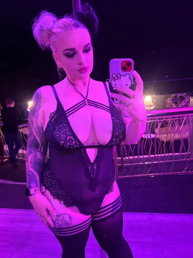 Photo of model @harleyjane21