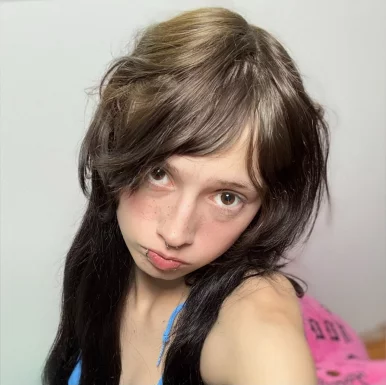 Photo of model @hazelphira