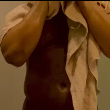 Photo of model @heavyshlongg