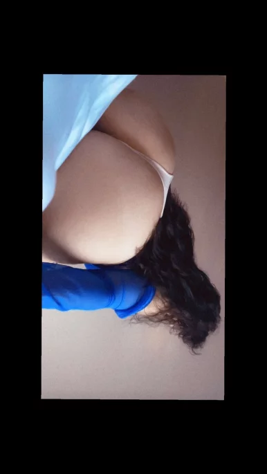 Photo of model @heyandrea888