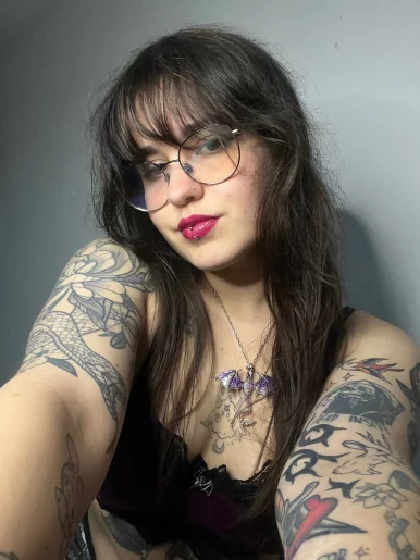 Photo of model @hi.imshisel