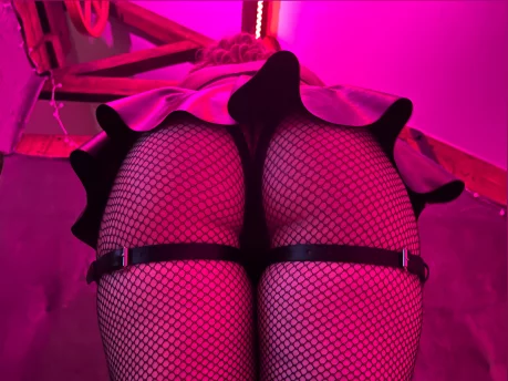 Photo of model @hiltthebeast