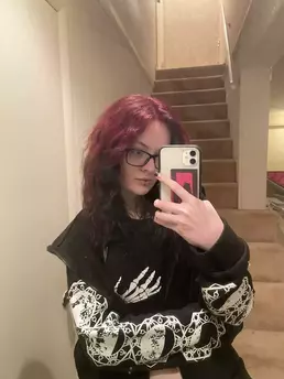 Photo of model @hippievicky