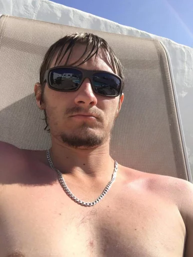 Photo of model @hogtie999