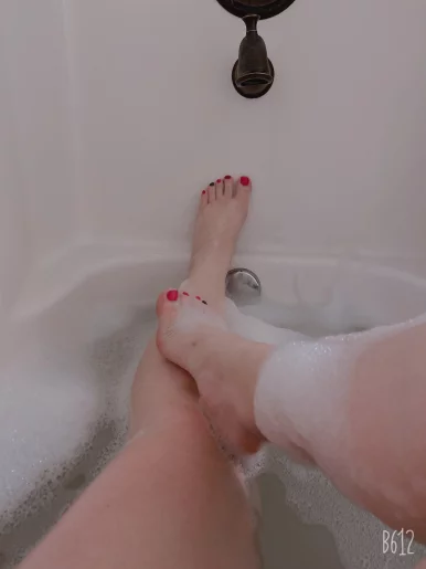 Photo of model @holygoddessholly