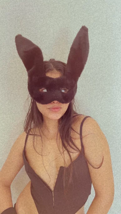 Photo of model @honeygirl_69