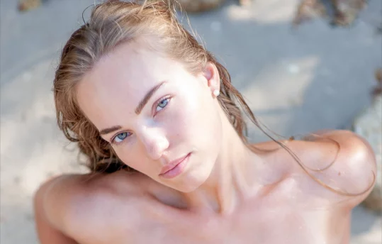 Photo of model @hotfound