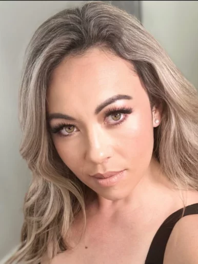 Photo of model @hotwifejadelifree