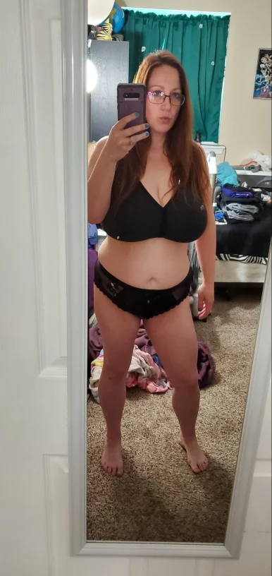 Photo of model @hugetittiebabexxxfree