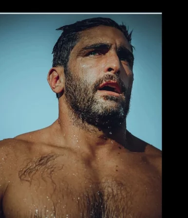 Photo of model @hughelewis