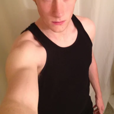 Photo of model @hungcarlosdanger