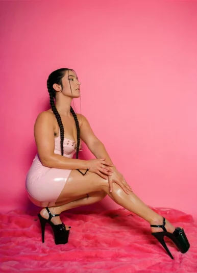 Photo of model @huntresslynx