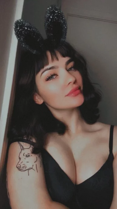 Photo of model @iloveboba