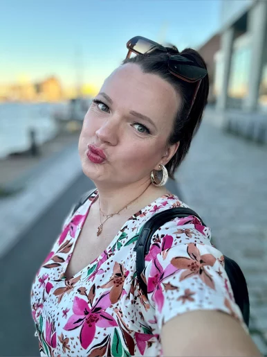 Photo of model @imlauracd