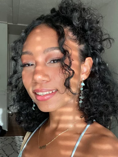 Photo of model @ineednaomi