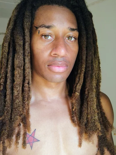 Photo of model @infernalhazze