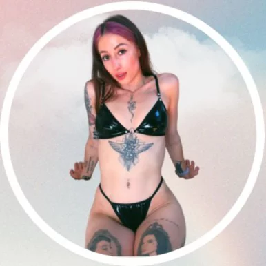 Photo of model @inked_vvitch