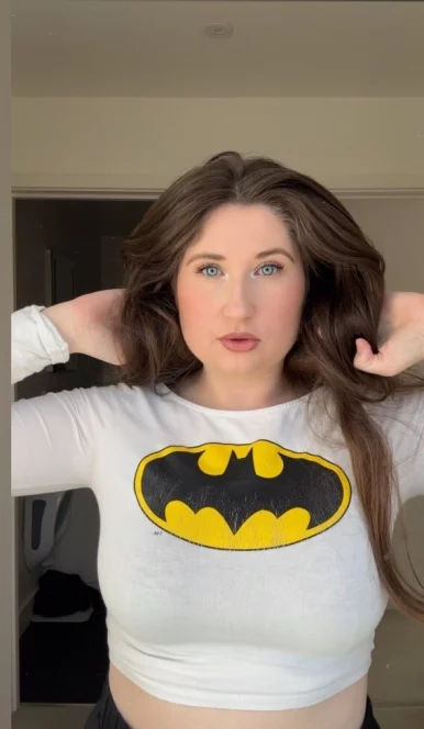 Photo of model @isleofwightbabygirl