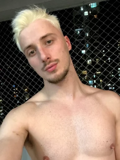 Photo of model @isonlybryan