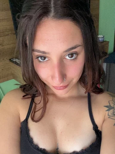 Photo of model @itsbellasilva