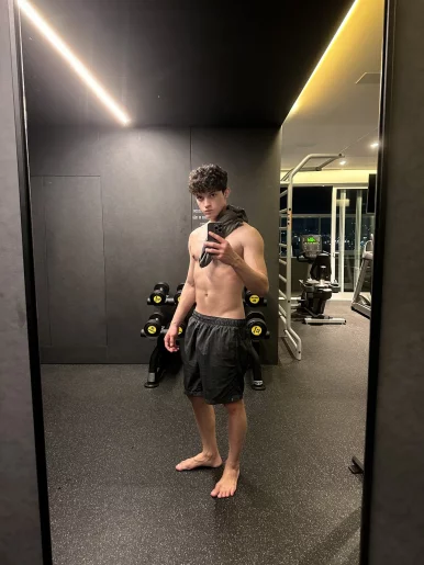 Photo of model @itscutebryant