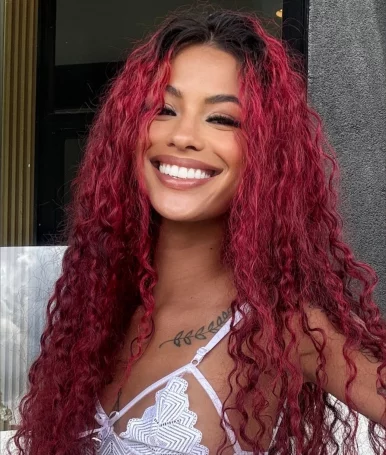 Photo of model @itsrenatalima