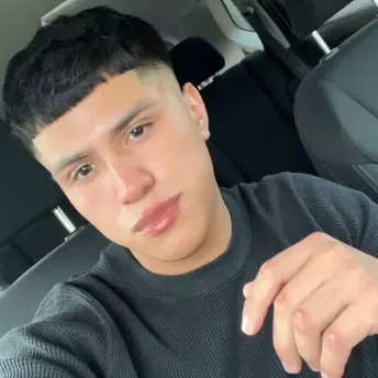 Photo of model @j4vipapi