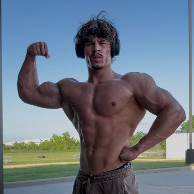 Photo of model @jackedcowboy0