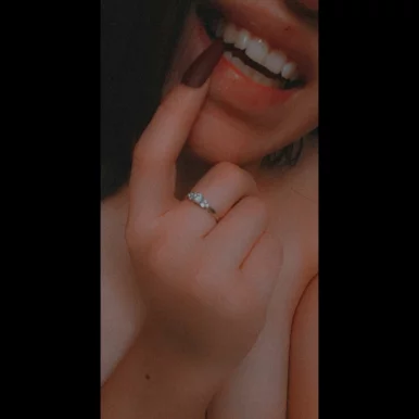 Photo of model @jadebaby22