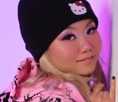 Photo of model @jadedkittenn