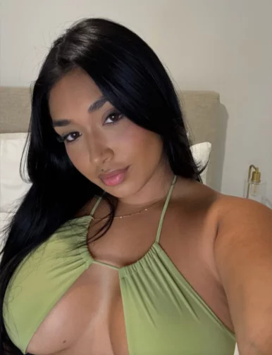 Photo of model @jadeee_x