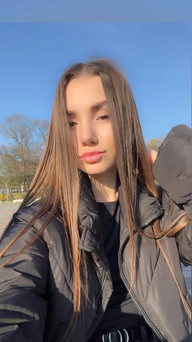 Photo of model @jane_oftv