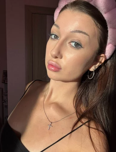 Photo of model @janine_secret