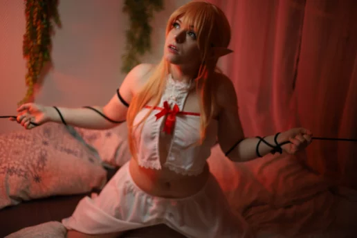 Photo of model @jariacosplay