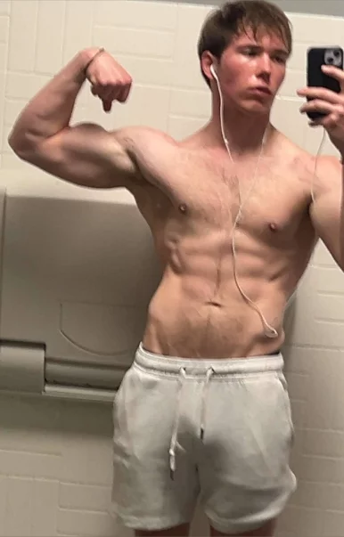 Photo of model @jason_reed