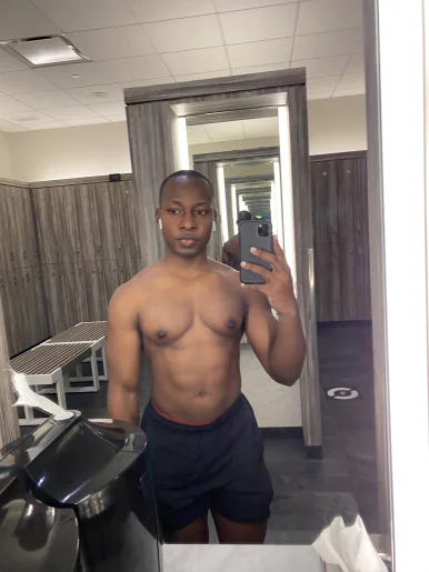 Photo of model @jay_petite