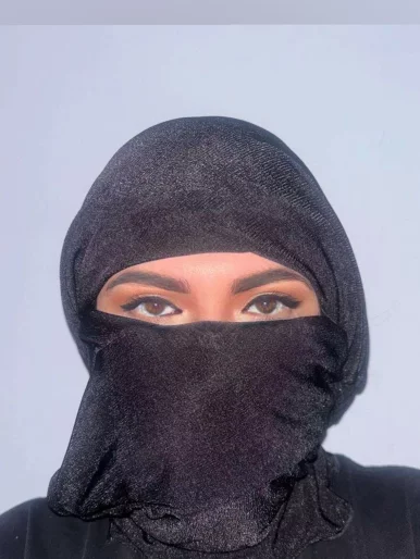 Photo of model @jizzyjasi