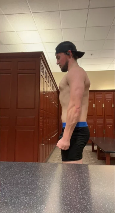 Photo of model @jslof27