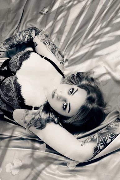 Photo of model @justfiftyyfree