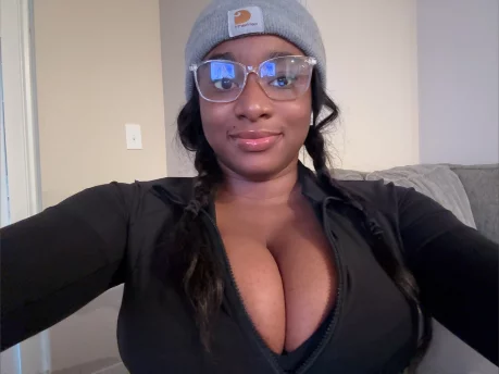 Photo of model @kailuvs99