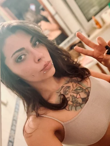 Photo of model @karakuffs