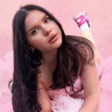 Photo of model @karolin_ka