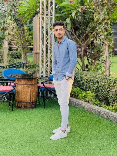 Photo of model @kat30561