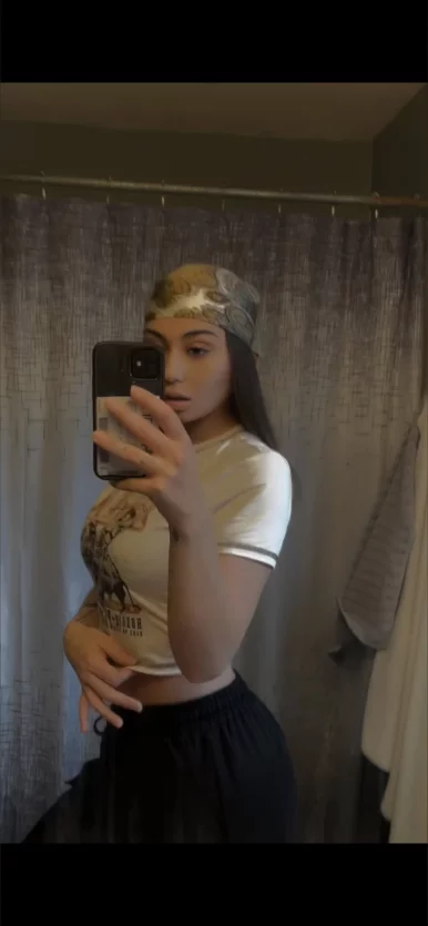 Photo of model @kaysof