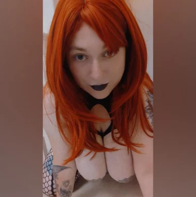 Photo of model @kellydanvers