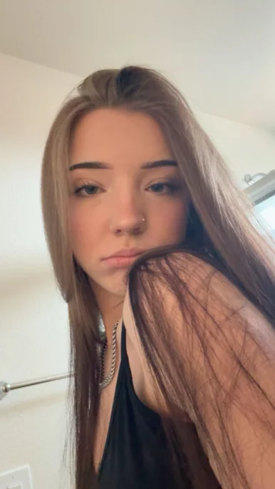 Photo of model @kenzeygreyvip