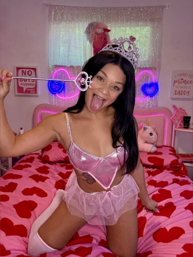 Photo of model @kikicali