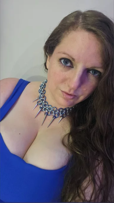 Photo of model @kinkycurvyblue